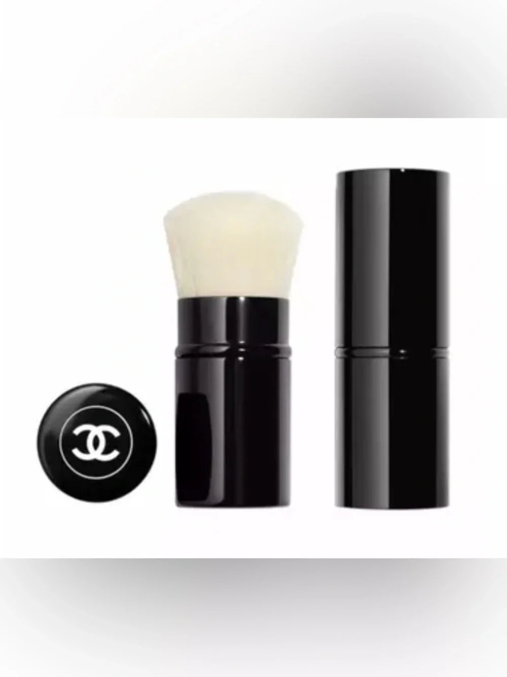 NIB CHANEL Retractable Kabuki Brush